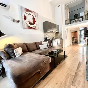 Duplex Patio Wilson , Nicea Francja